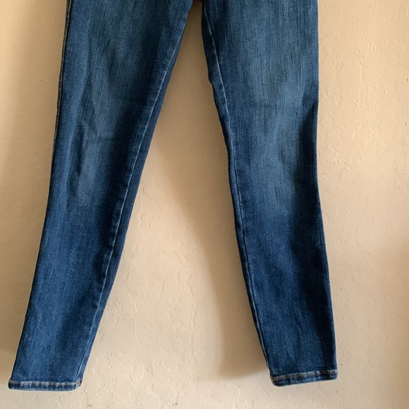 Sezane Slim Parfait High Rise 7/8 Jeans Bleu Clair S201PAN022B Size 23 - Picture 5 of 10